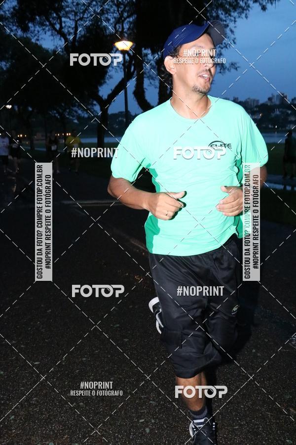 Buy your photos of the eventCorrida da Lua Cheia - Parque Barigui on Fotop