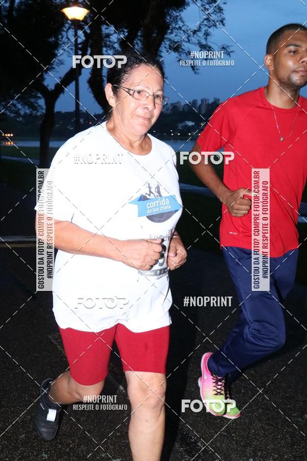 Buy your photos of the eventCorrida da Lua Cheia - Parque Barigui on Fotop
