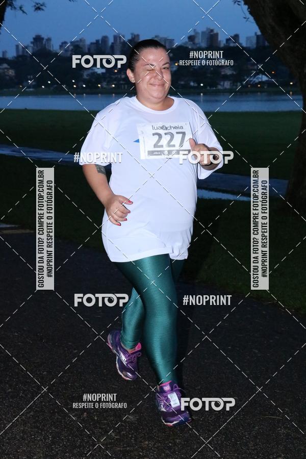 Buy your photos of the eventCorrida da Lua Cheia - Parque Barigui on Fotop