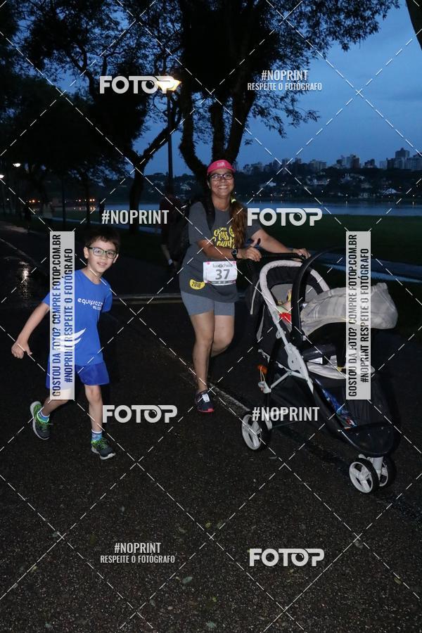 Buy your photos of the eventCorrida da Lua Cheia - Parque Barigui on Fotop