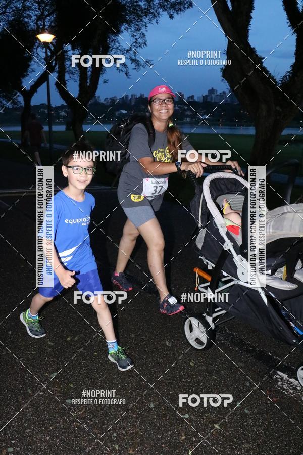 Buy your photos of the eventCorrida da Lua Cheia - Parque Barigui on Fotop