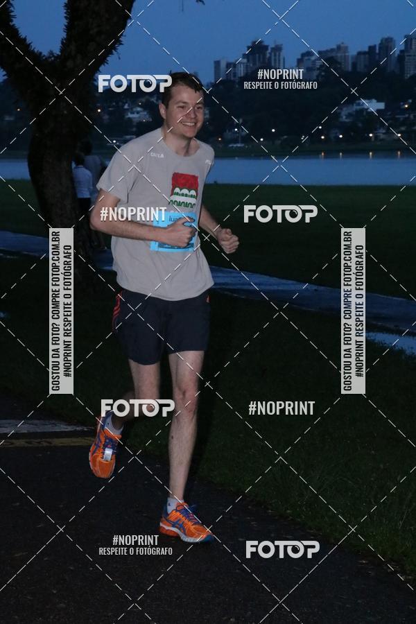 Buy your photos of the eventCorrida da Lua Cheia - Parque Barigui on Fotop