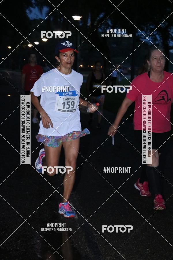 Buy your photos of the eventCorrida da Lua Cheia - Parque Barigui on Fotop