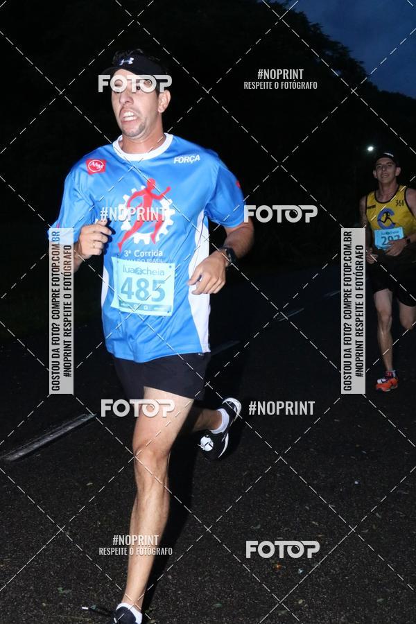 Buy your photos of the eventCorrida da Lua Cheia - Parque Barigui on Fotop