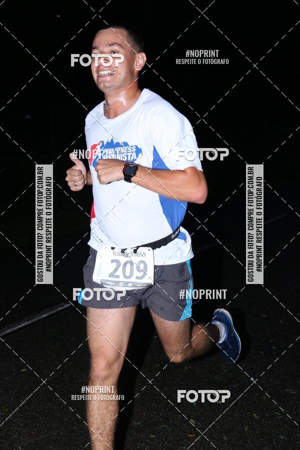 Buy your photos of the eventCorrida da Lua Cheia - Parque Barigui on Fotop