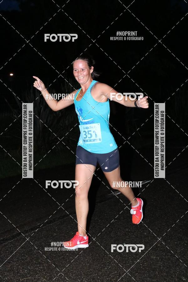 Buy your photos of the eventCorrida da Lua Cheia - Parque Barigui on Fotop