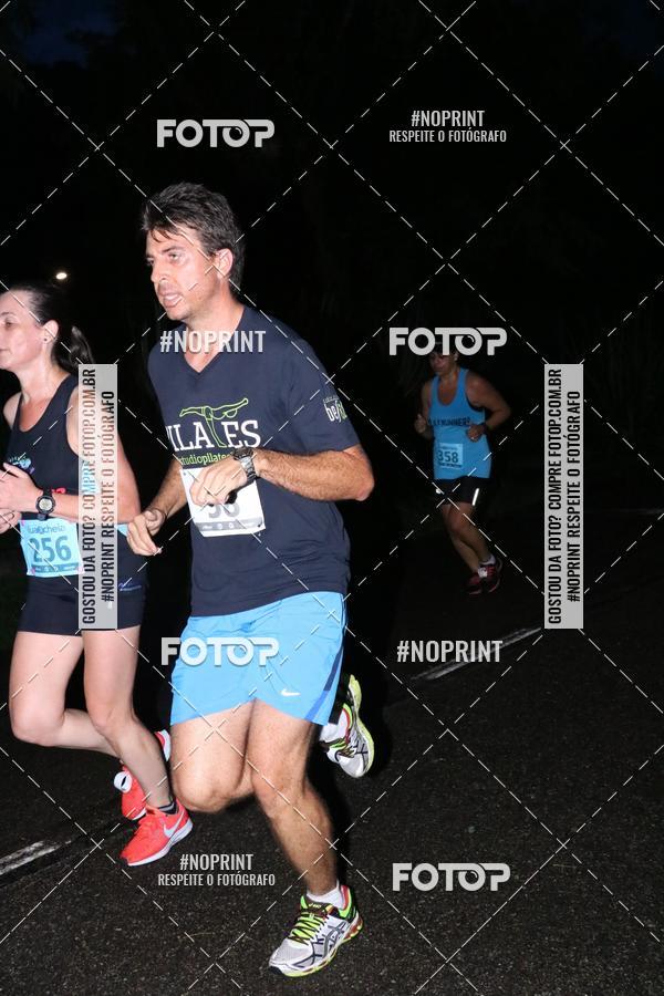 Buy your photos of the eventCorrida da Lua Cheia - Parque Barigui on Fotop