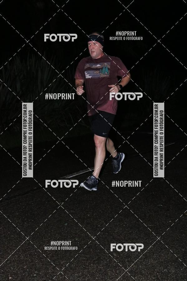 Buy your photos of the eventCorrida da Lua Cheia - Parque Barigui on Fotop