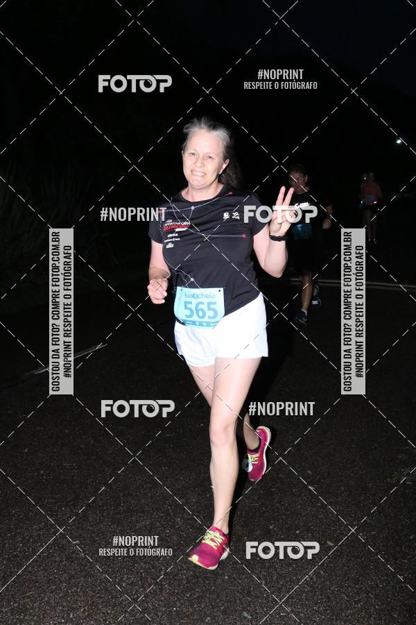 Buy your photos of the eventCorrida da Lua Cheia - Parque Barigui on Fotop