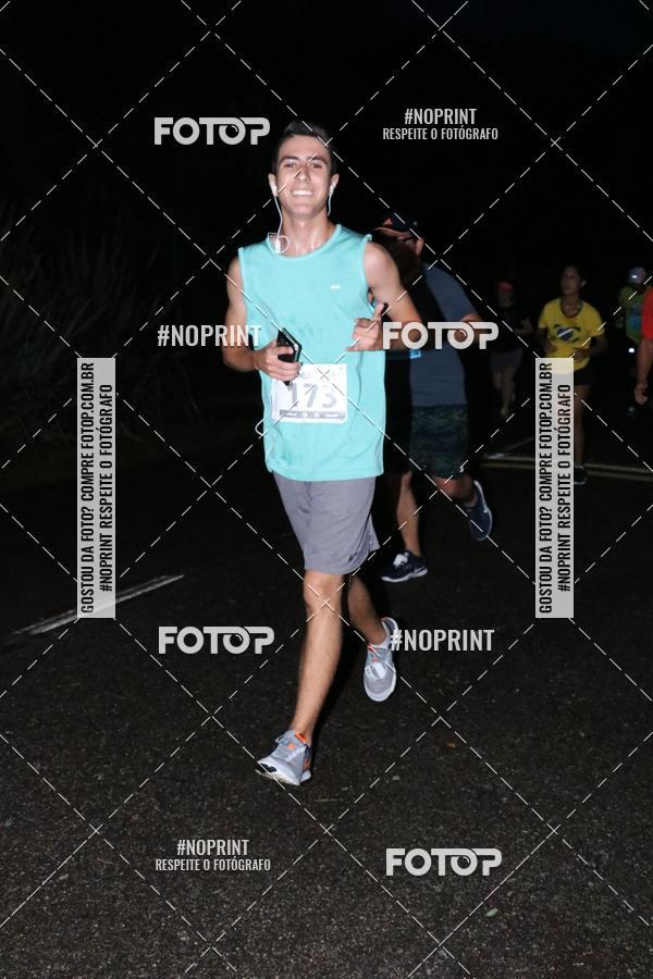 Buy your photos of the eventCorrida da Lua Cheia - Parque Barigui on Fotop