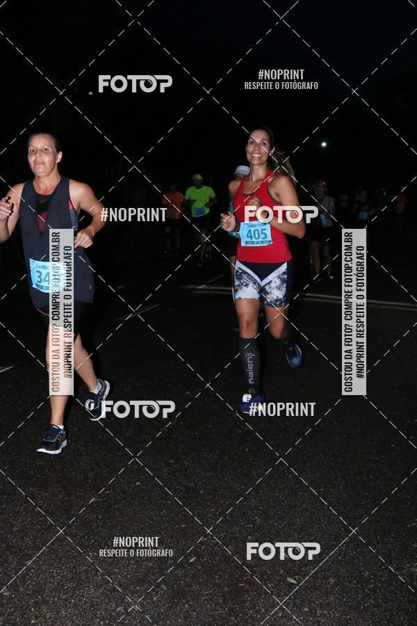 Buy your photos of the eventCorrida da Lua Cheia - Parque Barigui on Fotop
