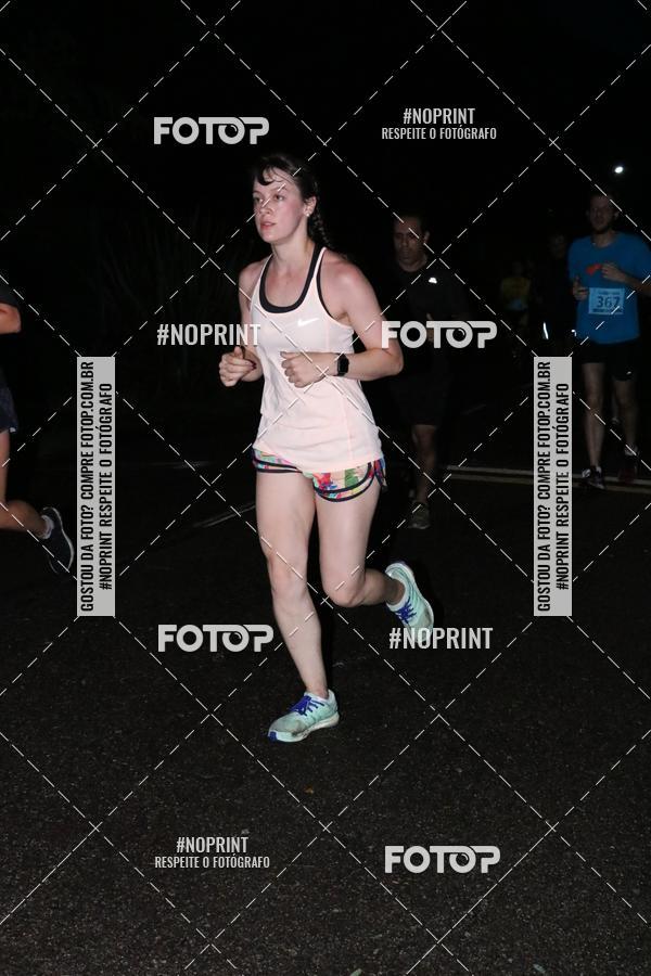 Buy your photos of the eventCorrida da Lua Cheia - Parque Barigui on Fotop