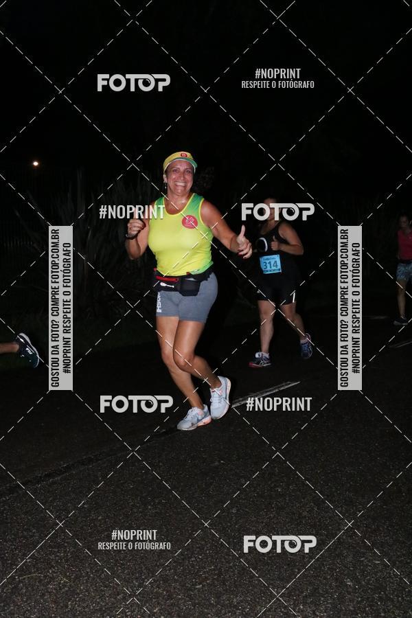 Buy your photos of the eventCorrida da Lua Cheia - Parque Barigui on Fotop