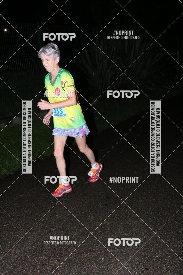 Buy your photos of the eventCorrida da Lua Cheia - Parque Barigui on Fotop