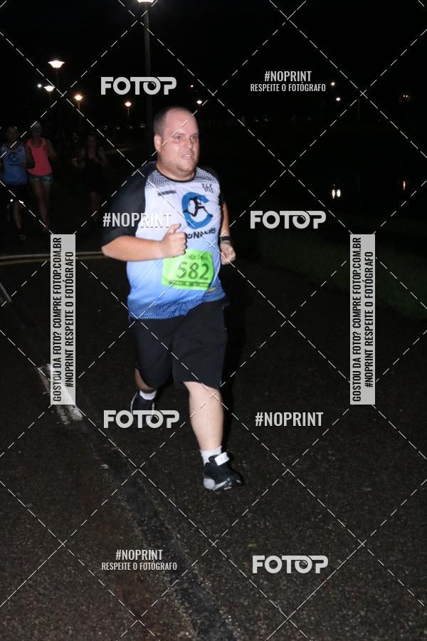 Buy your photos of the eventCorrida da Lua Cheia - Parque Barigui on Fotop