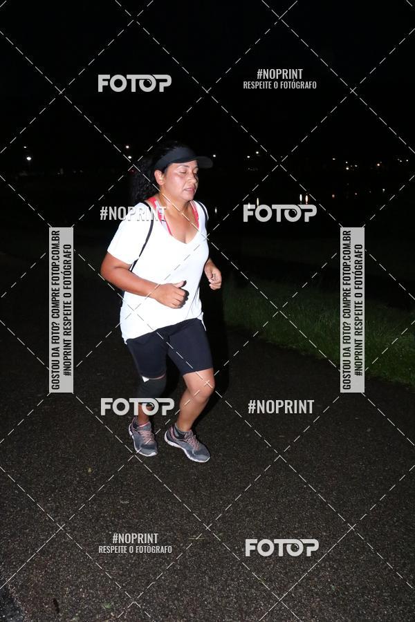 Buy your photos of the eventCorrida da Lua Cheia - Parque Barigui on Fotop