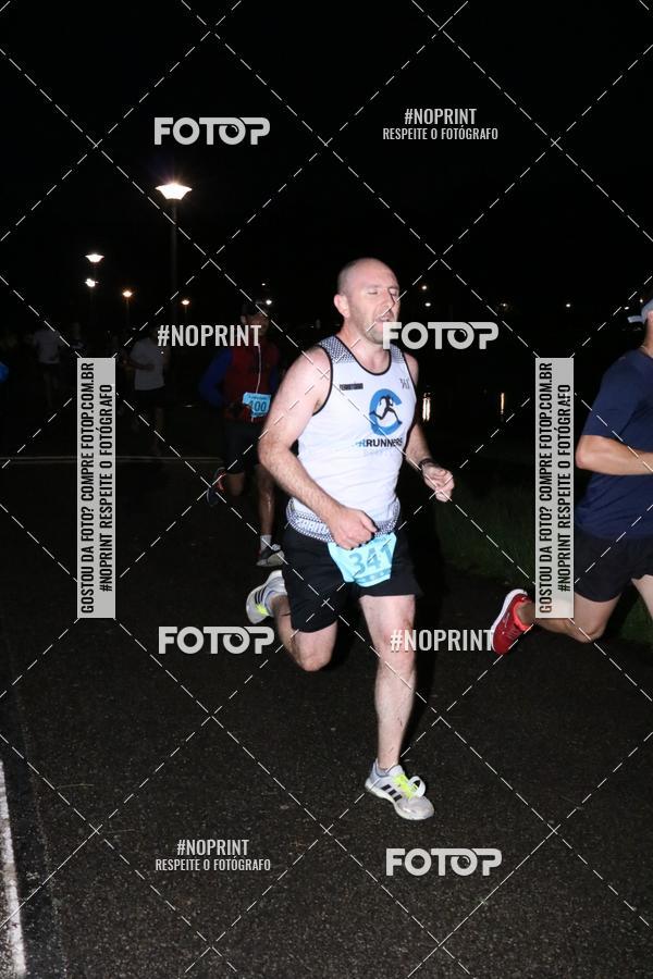 Buy your photos of the eventCorrida da Lua Cheia - Parque Barigui on Fotop