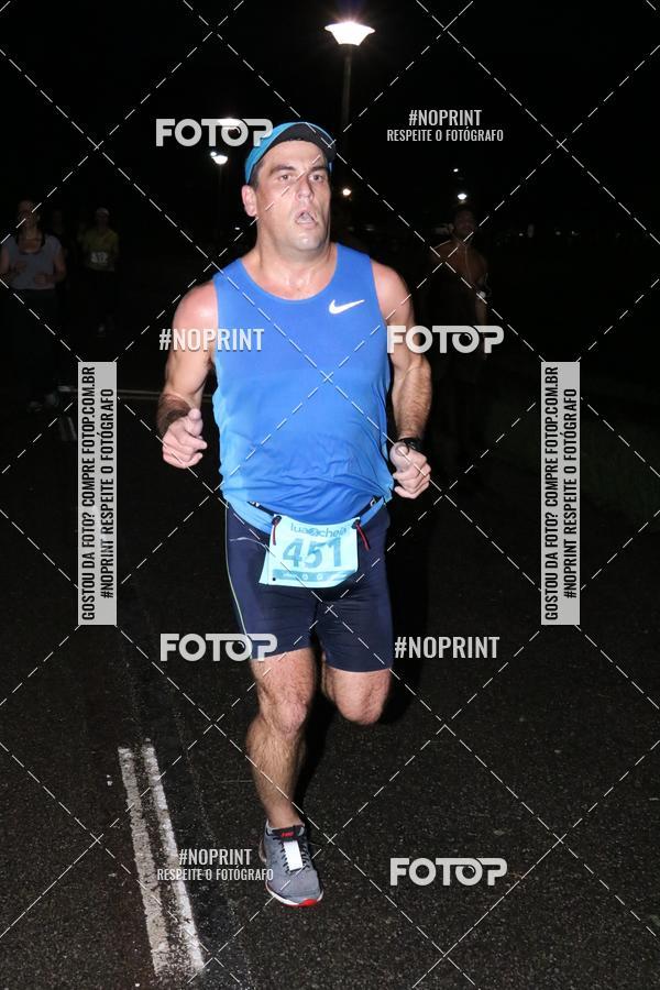 Buy your photos of the eventCorrida da Lua Cheia - Parque Barigui on Fotop