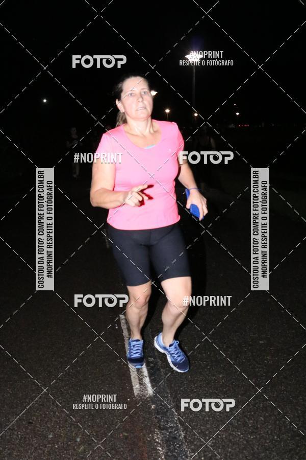 Buy your photos of the eventCorrida da Lua Cheia - Parque Barigui on Fotop