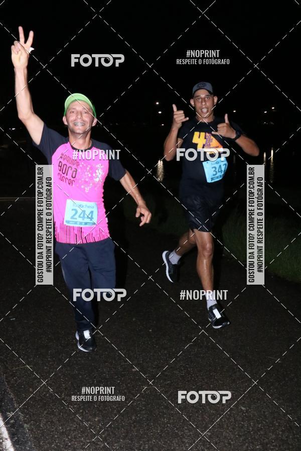 Buy your photos of the eventCorrida da Lua Cheia - Parque Barigui on Fotop