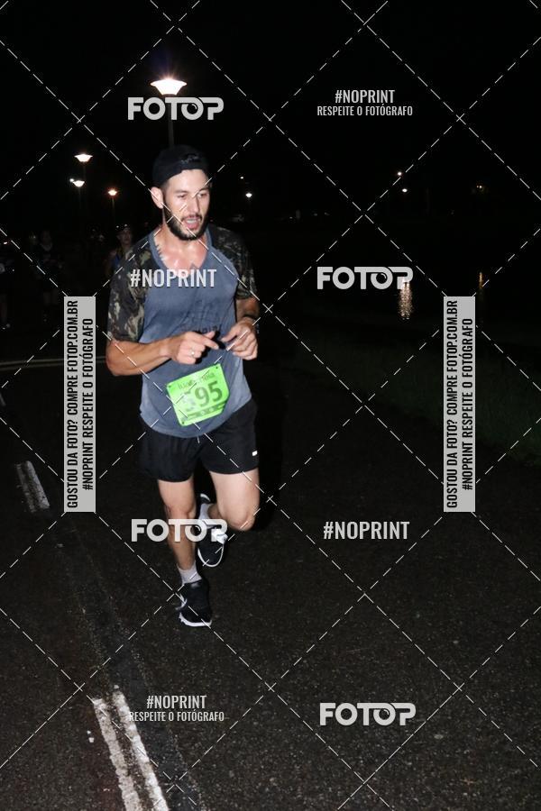 Buy your photos of the eventCorrida da Lua Cheia - Parque Barigui on Fotop