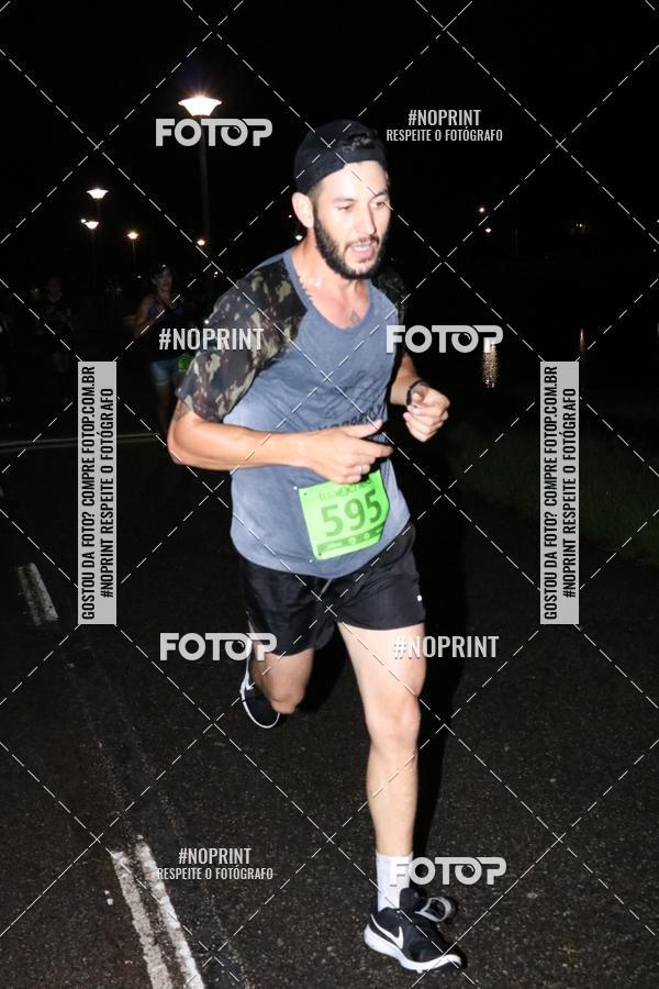 Buy your photos of the eventCorrida da Lua Cheia - Parque Barigui on Fotop