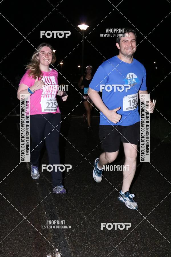 Buy your photos of the eventCorrida da Lua Cheia - Parque Barigui on Fotop