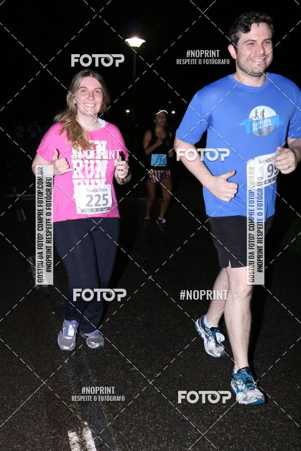 Buy your photos of the eventCorrida da Lua Cheia - Parque Barigui on Fotop