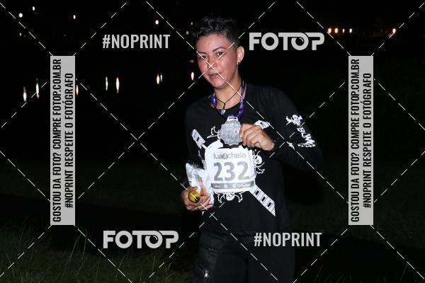 Buy your photos of the eventCorrida da Lua Cheia - Parque Barigui on Fotop