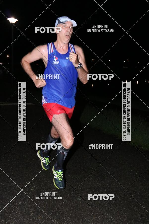 Buy your photos of the eventCorrida da Lua Cheia - Parque Barigui on Fotop