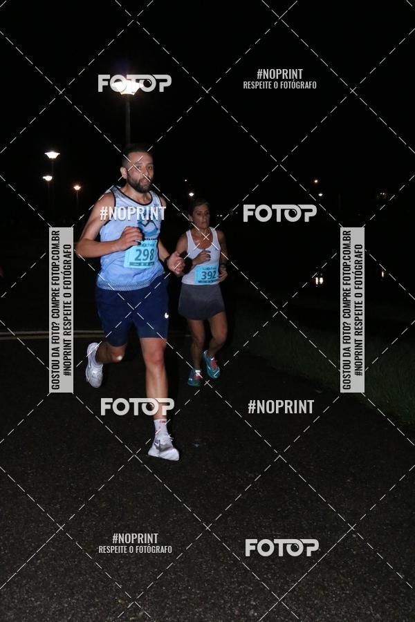 Buy your photos of the eventCorrida da Lua Cheia - Parque Barigui on Fotop