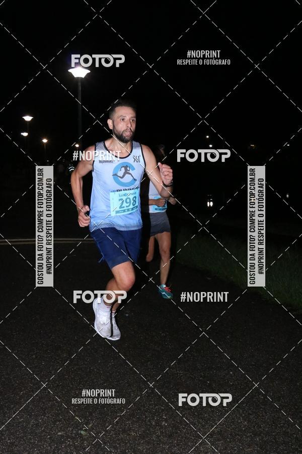 Buy your photos of the eventCorrida da Lua Cheia - Parque Barigui on Fotop