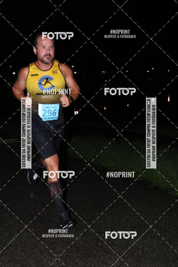 Buy your photos of the eventCorrida da Lua Cheia - Parque Barigui on Fotop