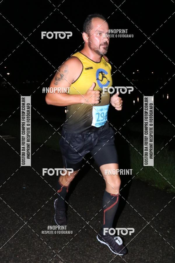 Buy your photos of the eventCorrida da Lua Cheia - Parque Barigui on Fotop