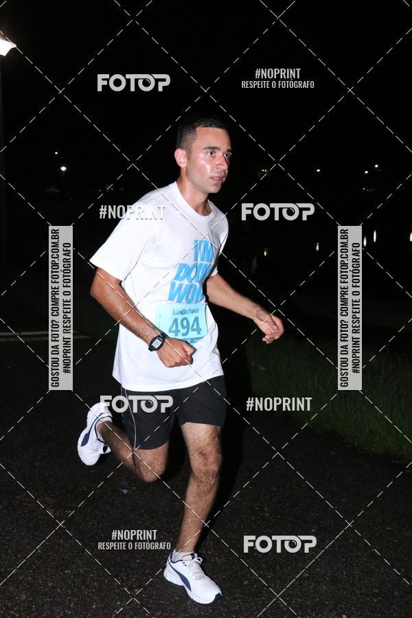 Buy your photos of the eventCorrida da Lua Cheia - Parque Barigui on Fotop