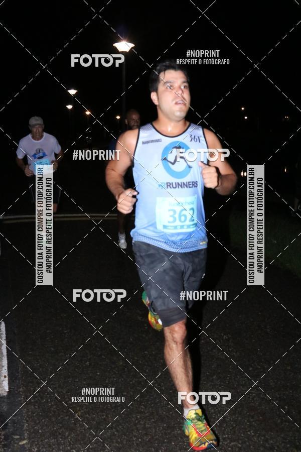 Buy your photos of the eventCorrida da Lua Cheia - Parque Barigui on Fotop