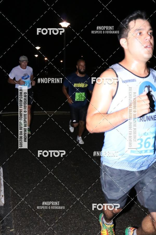 Buy your photos of the eventCorrida da Lua Cheia - Parque Barigui on Fotop