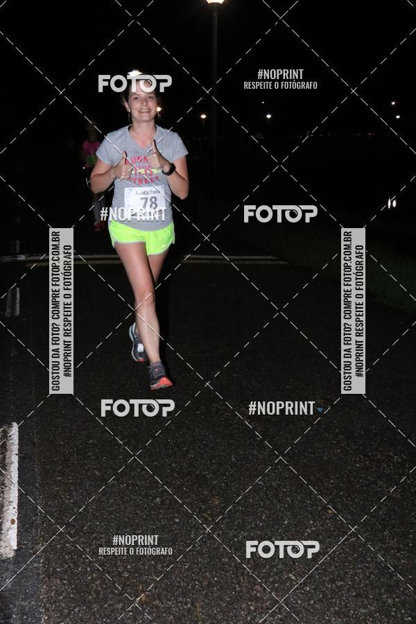 Buy your photos of the eventCorrida da Lua Cheia - Parque Barigui on Fotop