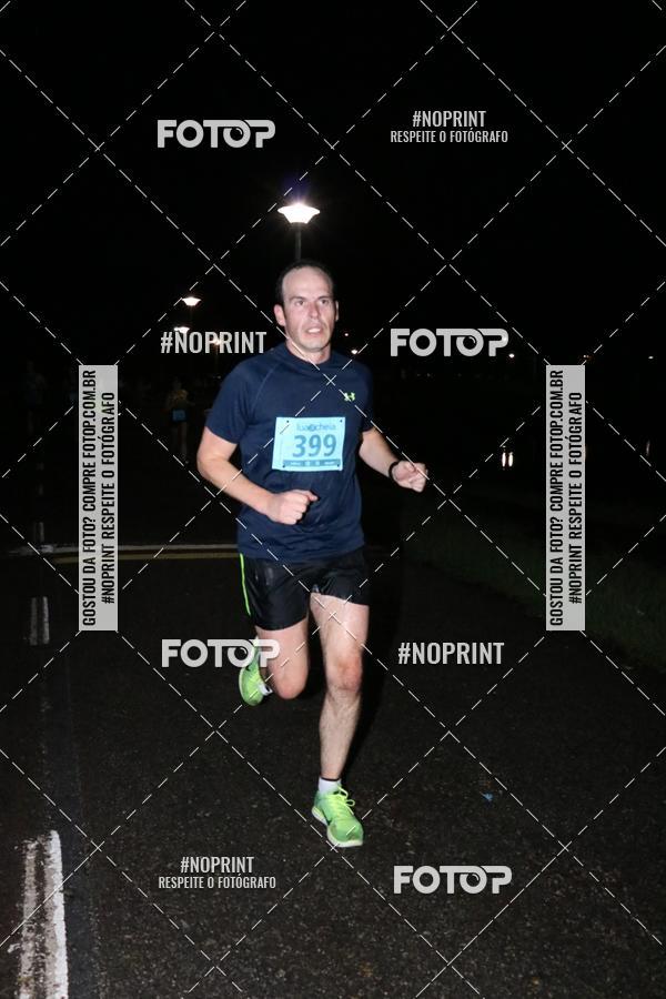 Buy your photos of the eventCorrida da Lua Cheia - Parque Barigui on Fotop