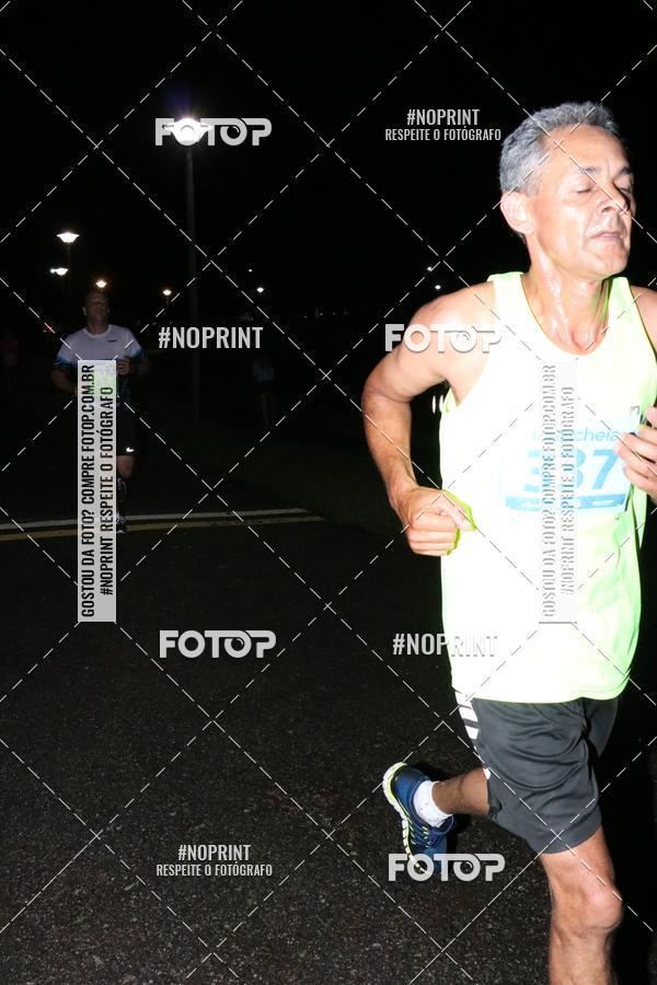 Buy your photos of the eventCorrida da Lua Cheia - Parque Barigui on Fotop