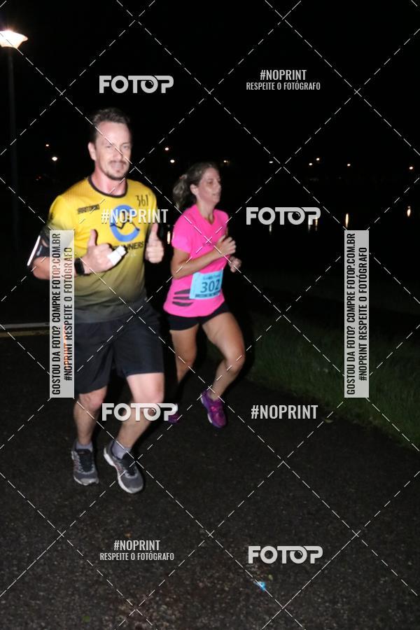 Buy your photos of the eventCorrida da Lua Cheia - Parque Barigui on Fotop