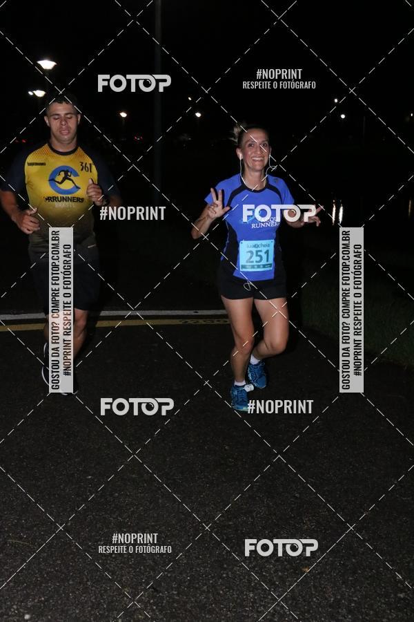 Buy your photos of the eventCorrida da Lua Cheia - Parque Barigui on Fotop