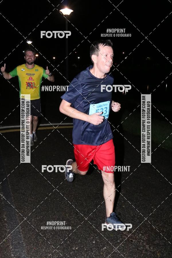 Buy your photos of the eventCorrida da Lua Cheia - Parque Barigui on Fotop