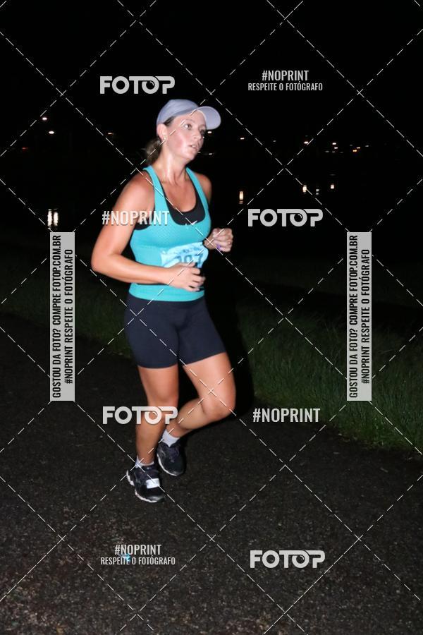 Buy your photos of the eventCorrida da Lua Cheia - Parque Barigui on Fotop