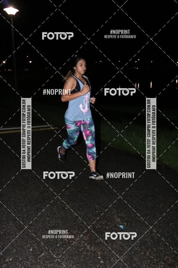 Buy your photos of the eventCorrida da Lua Cheia - Parque Barigui on Fotop