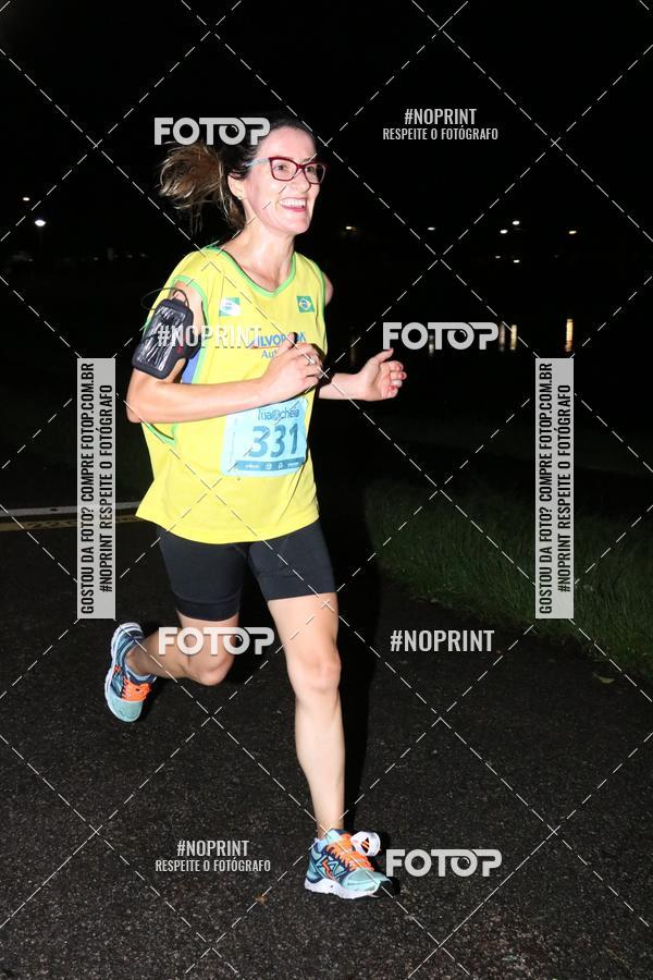 Buy your photos of the eventCorrida da Lua Cheia - Parque Barigui on Fotop