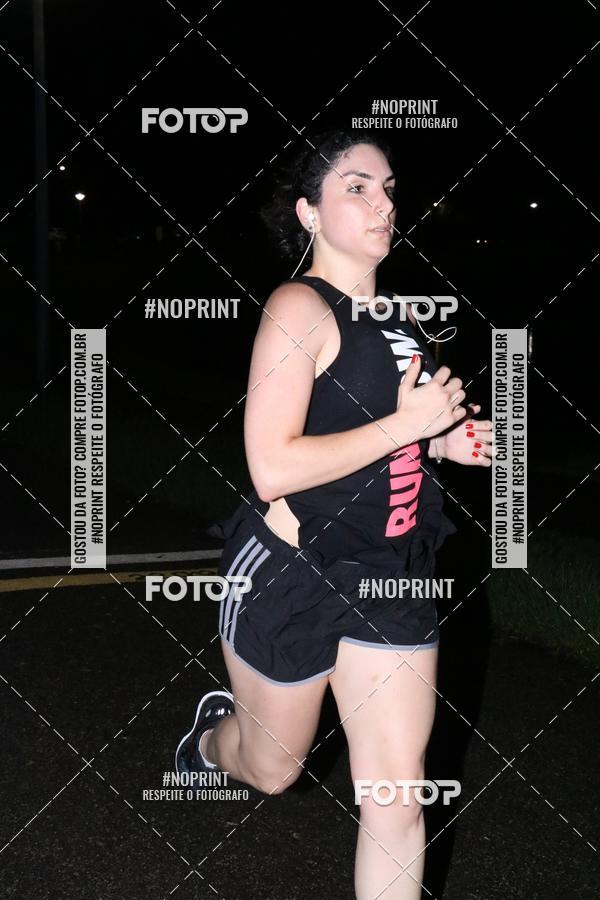 Buy your photos of the eventCorrida da Lua Cheia - Parque Barigui on Fotop