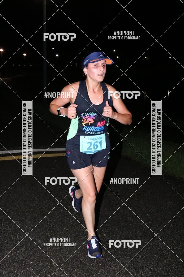 Buy your photos of the eventCorrida da Lua Cheia - Parque Barigui on Fotop