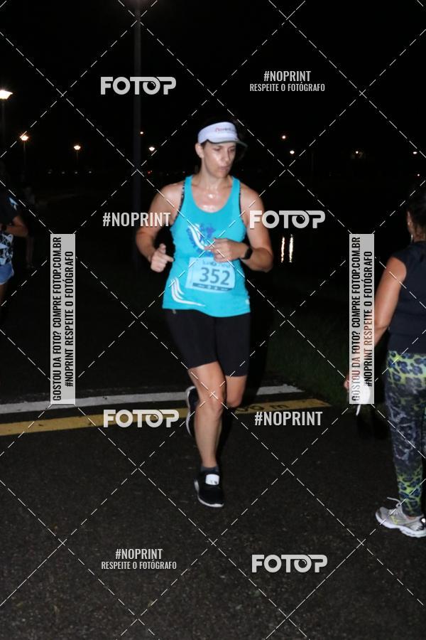 Buy your photos of the eventCorrida da Lua Cheia - Parque Barigui on Fotop