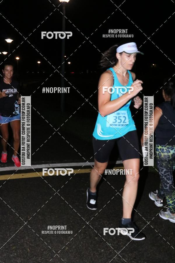 Buy your photos of the eventCorrida da Lua Cheia - Parque Barigui on Fotop